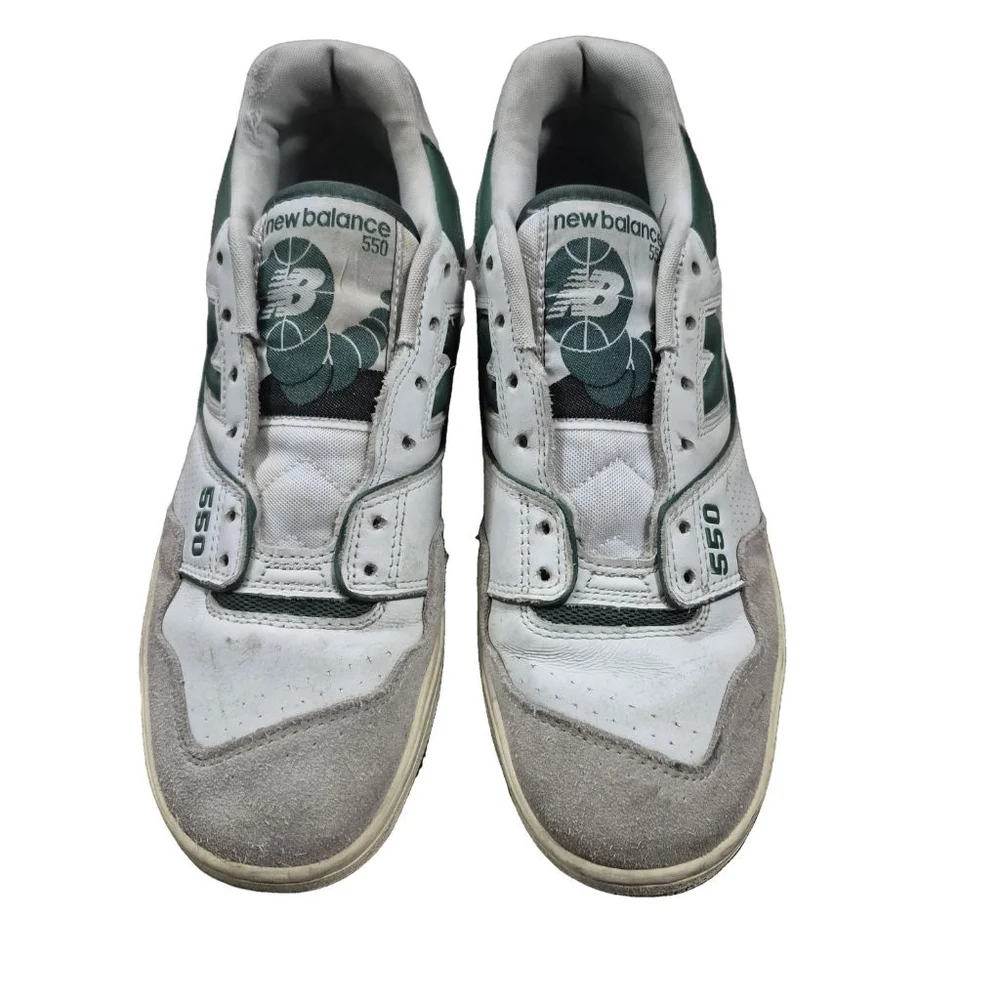 Men's New Balance 550 Sneakers Size 9.5 White and‎ Green